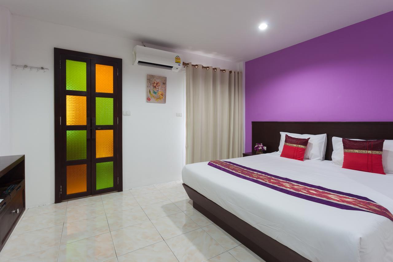 Islanda Boutique Hotel Patong Luaran gambar