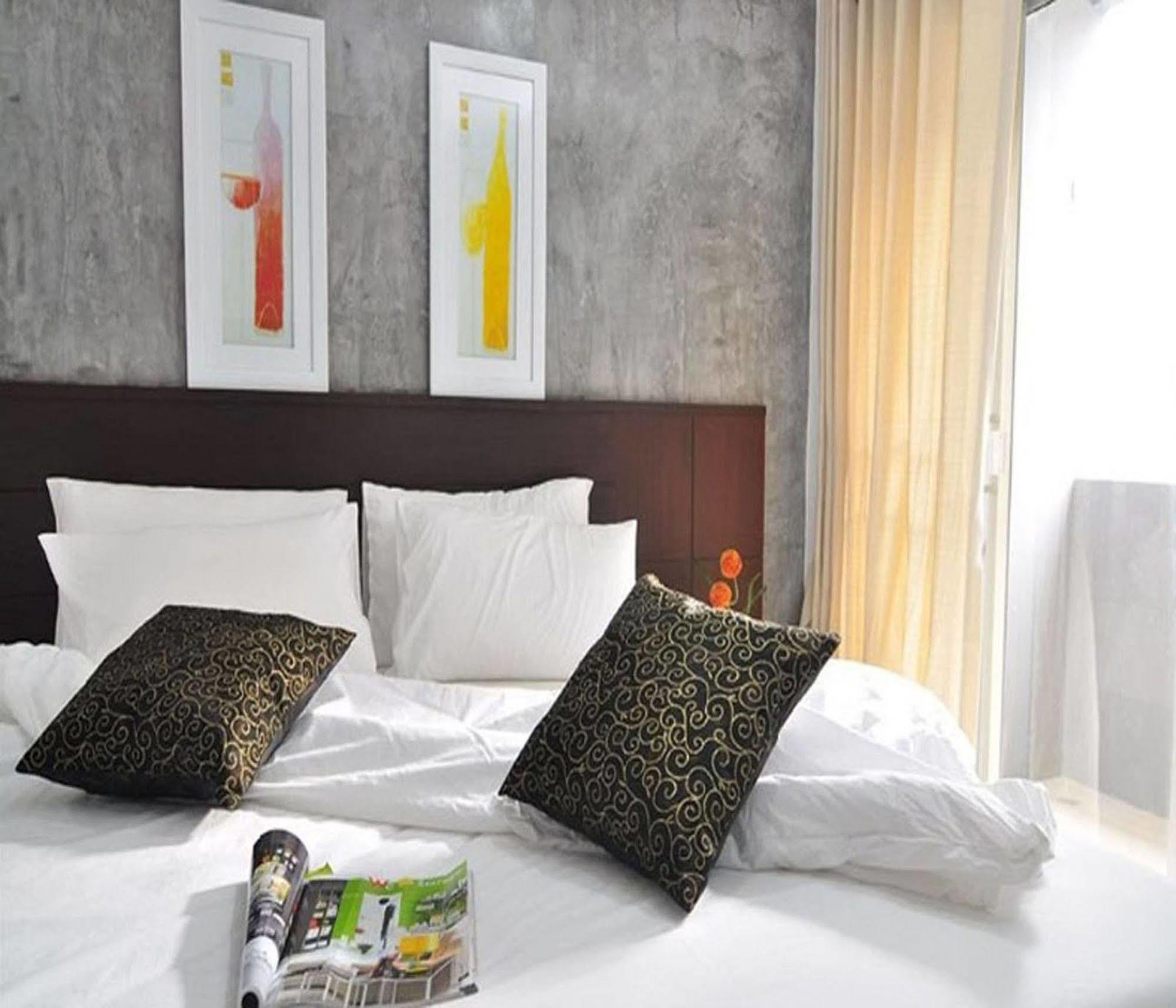 Islanda Boutique Hotel Patong Luaran gambar