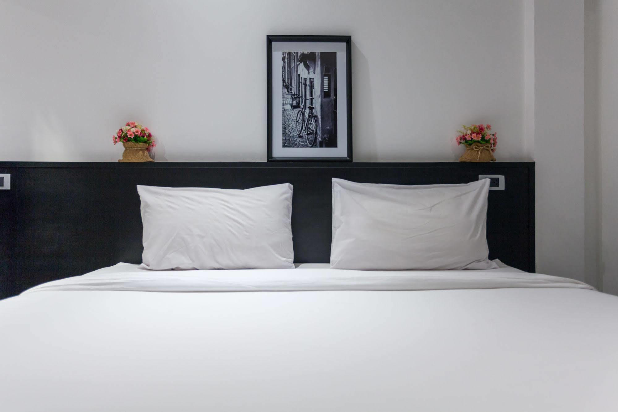 Islanda Boutique Hotel Patong Luaran gambar